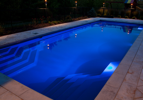 inground-swimming-pool-fiberglass