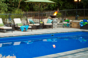 swimming pool builder Rockton