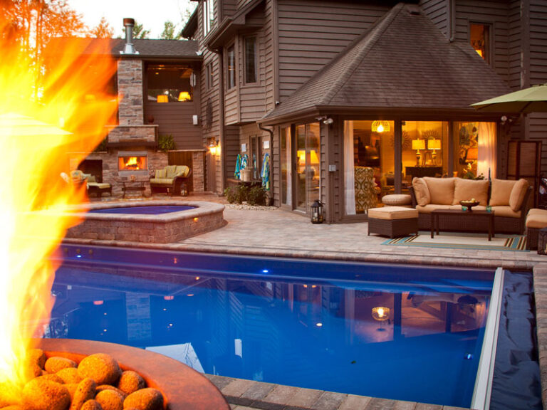 swimming pool contractor Harvard IL Sonco Pools and Spas provides