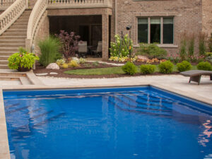 swimming pool contractor West Dundee IL